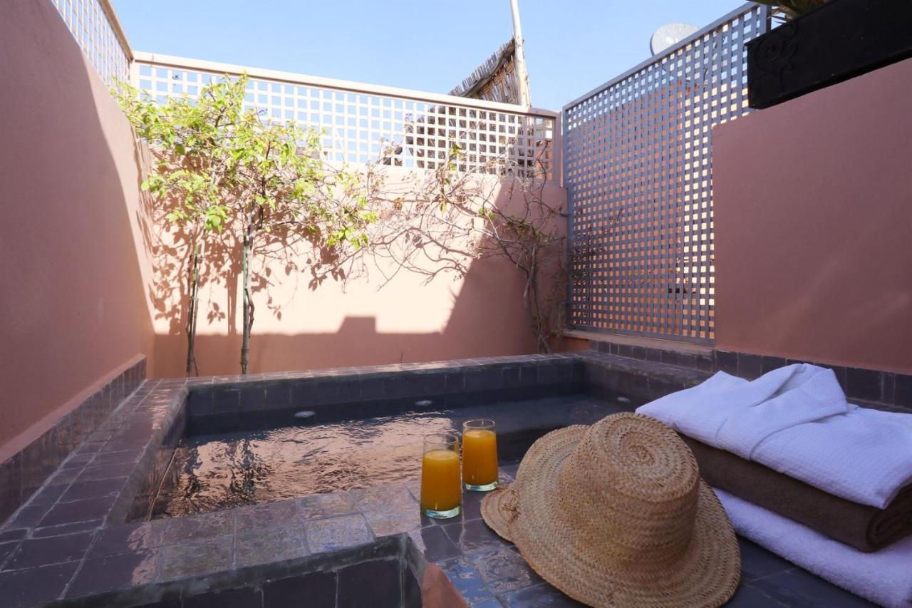 Riad Dar Safi - Privatise Pour 6/8 Pers. - Jacuzzi Marrakesh Eksteriør bilde